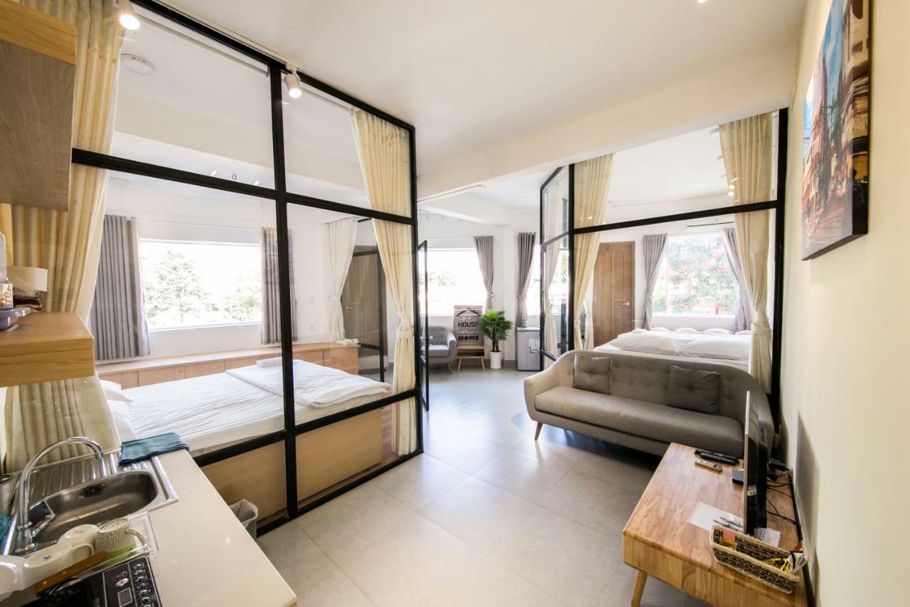 The Wooden Apartments - In The Heart Of Ben Thanh Ho-Chi-Minh-Stadt Zimmer foto